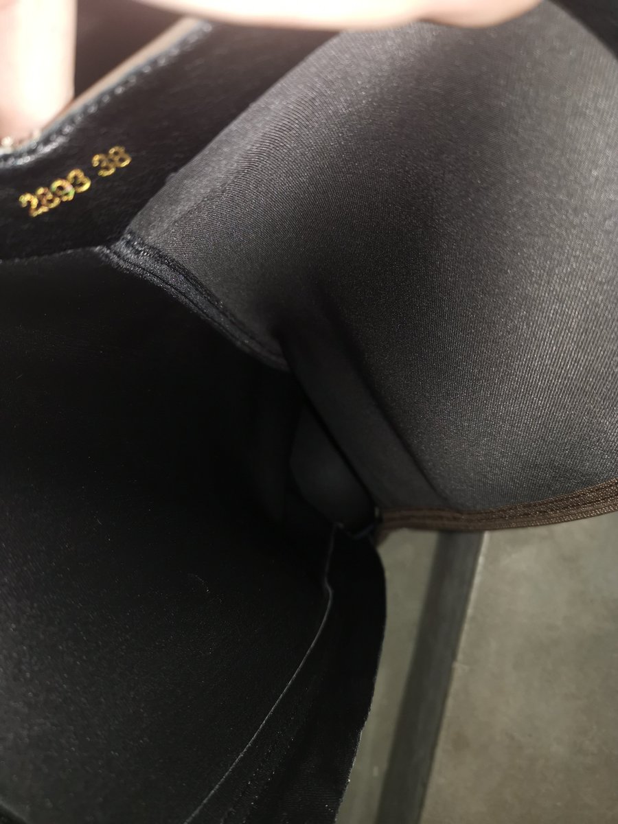 把剩下四张图都发完！#扫楼 https://t.co/jwr3nCJMBB