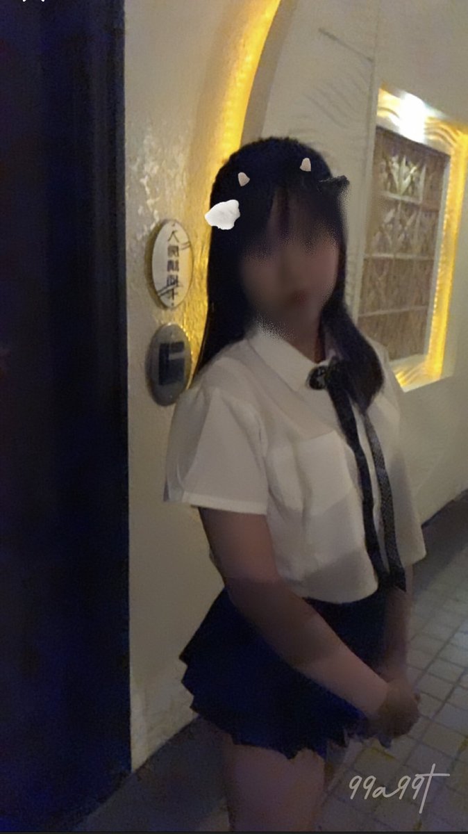 今年最後一天 有什麼話想對我說❤️ https://t.co/EUNg36IE0X