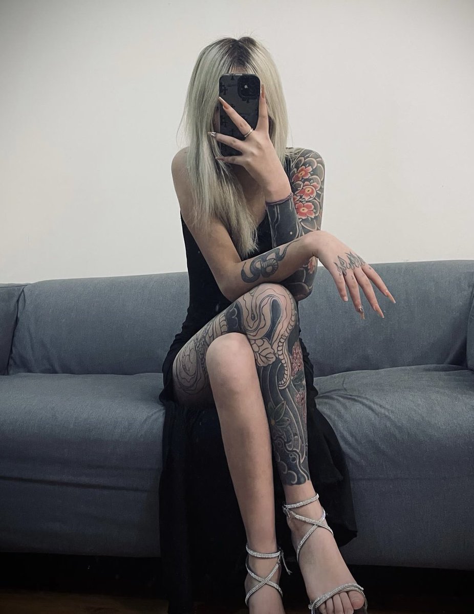 元旦快乐。

#精神小妹 #早泄 #atm奴 #女性崇拜 #无脑上供 #自毁 #绿帽 #脚奴 #足控 #素人开发 #原味 #冤种 #贱狗 #辱骂 #盯射 #脚奴 #舔狗 #反差 #榨精 #洗脑 #奴下奴 #白给 #太妹 https://t.co/kq3ZWjPeYp