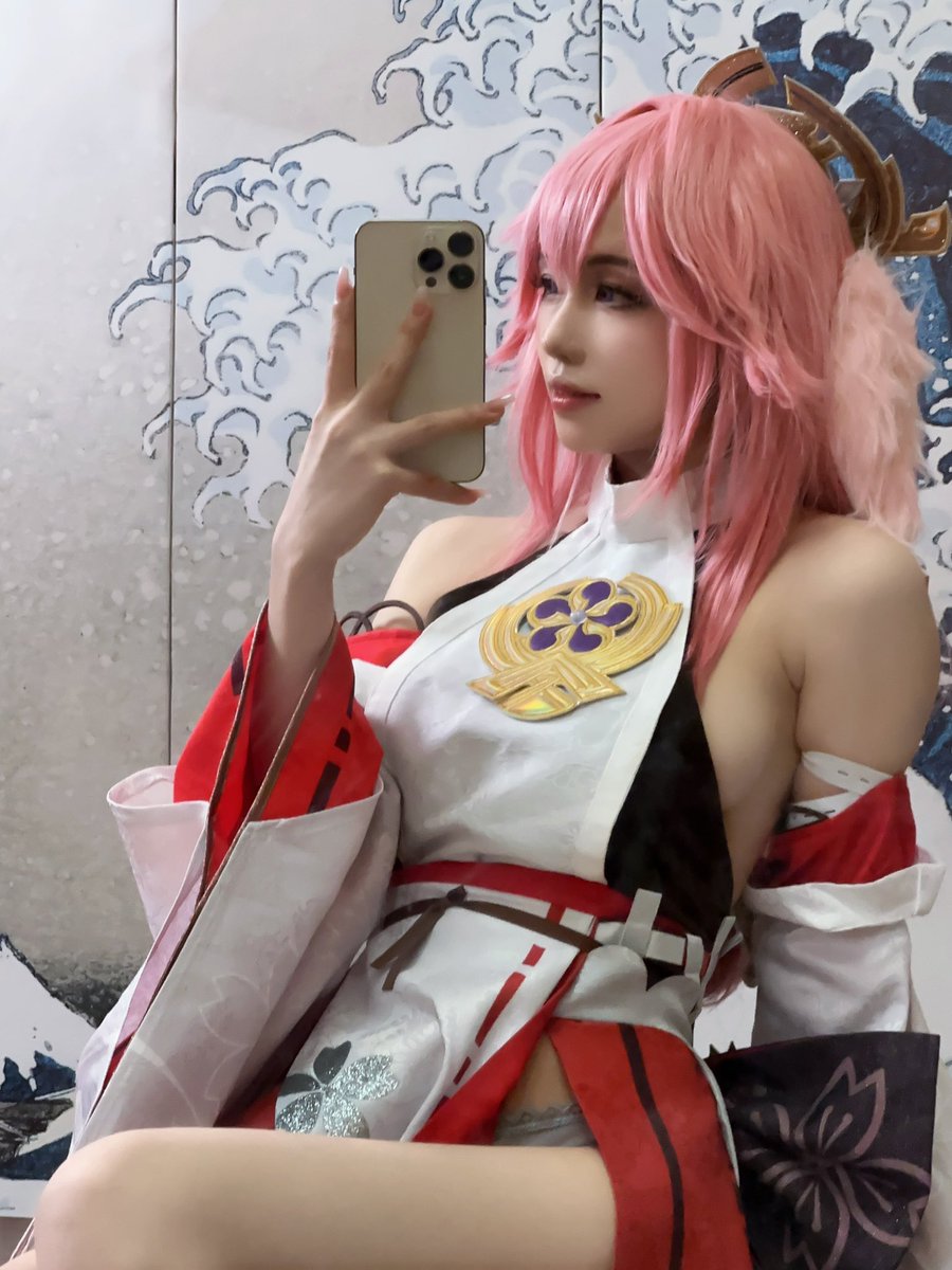 感觉阳后🐻小了🥹#原神cos #八重神子 https://t.co/Xkvb25Hnp5