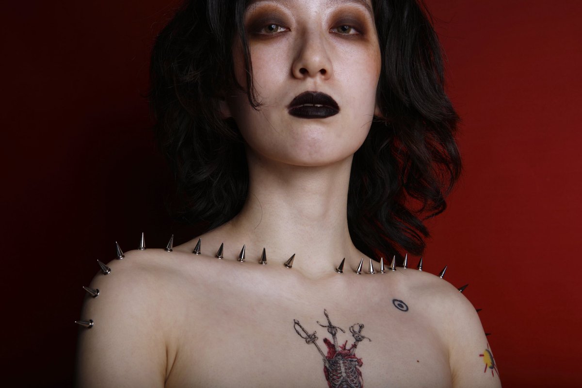 螺丝刀拧了一晚上

🦕🪛🔩 https://t.co/sZEiG8Yiwe