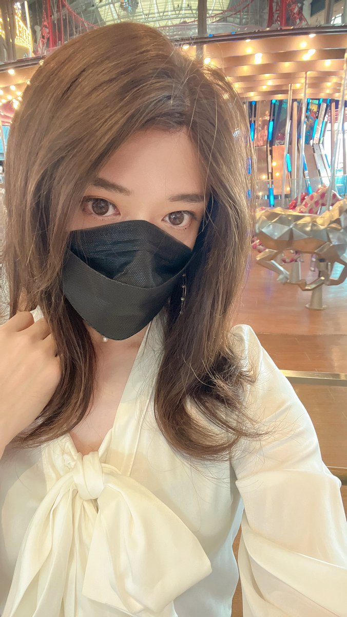 一大早起来发现掉了几百粉，就知道推又开始大面积封号了，吓得我赶紧把前天的推删了，我还是老老实实做清水推好了，感谢大家的支持呀 https://t.co/lT9TsP8OXJ