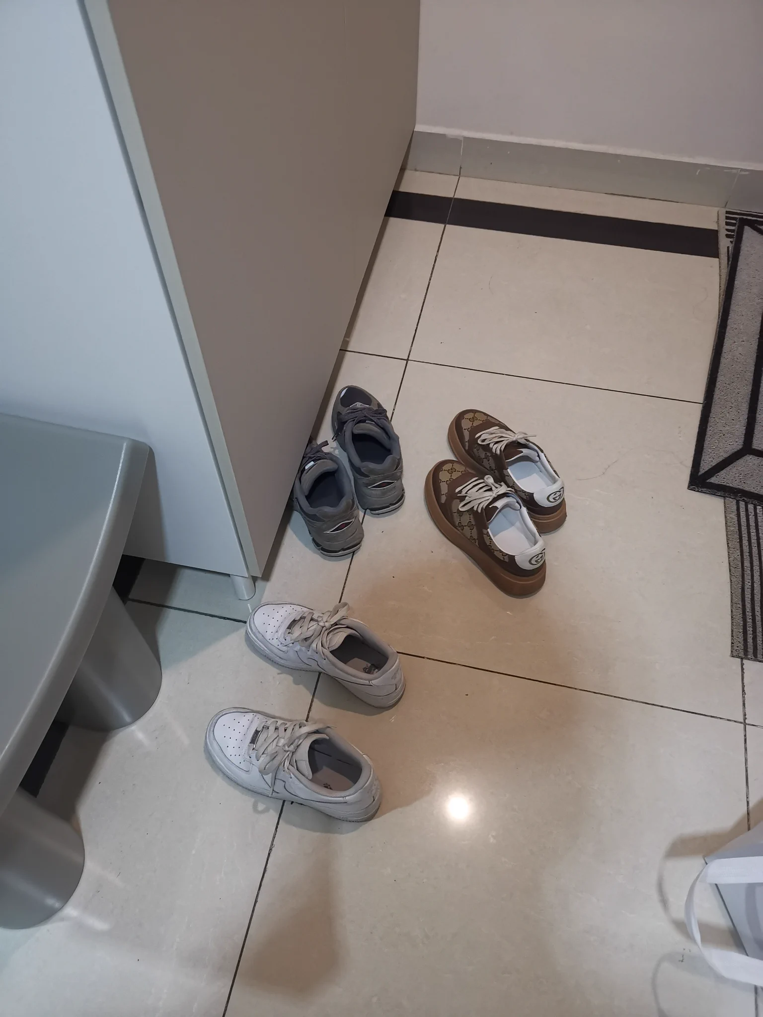 扫了个万科的住宅，真的没啥货，还是公寓好，随便看看吧！#扫楼 https://t.co/3AEjlH8oCJ