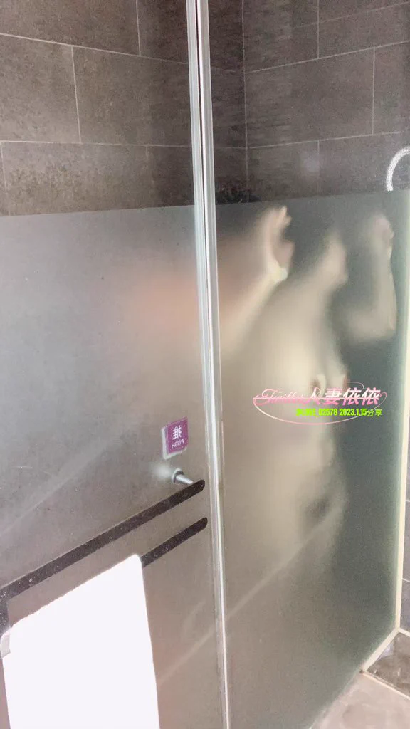 我喜歡看A片、美的性慾照、男人寫真照、男人自拍影片外，我也很喜歡聽別人的特殊體驗，尤其是看情慾故事文章，以前都會去Kiss情色網看別人分享的文章，不管是真是假，看著看著也都會容入情境中，這樣的我會很奇怪？可是推特字數限制就沒什麼看過情色故事，但跟有的人聊色色的也滿刺激的☺️@LOVE02578 https://t.co/ZWROI0AO9J