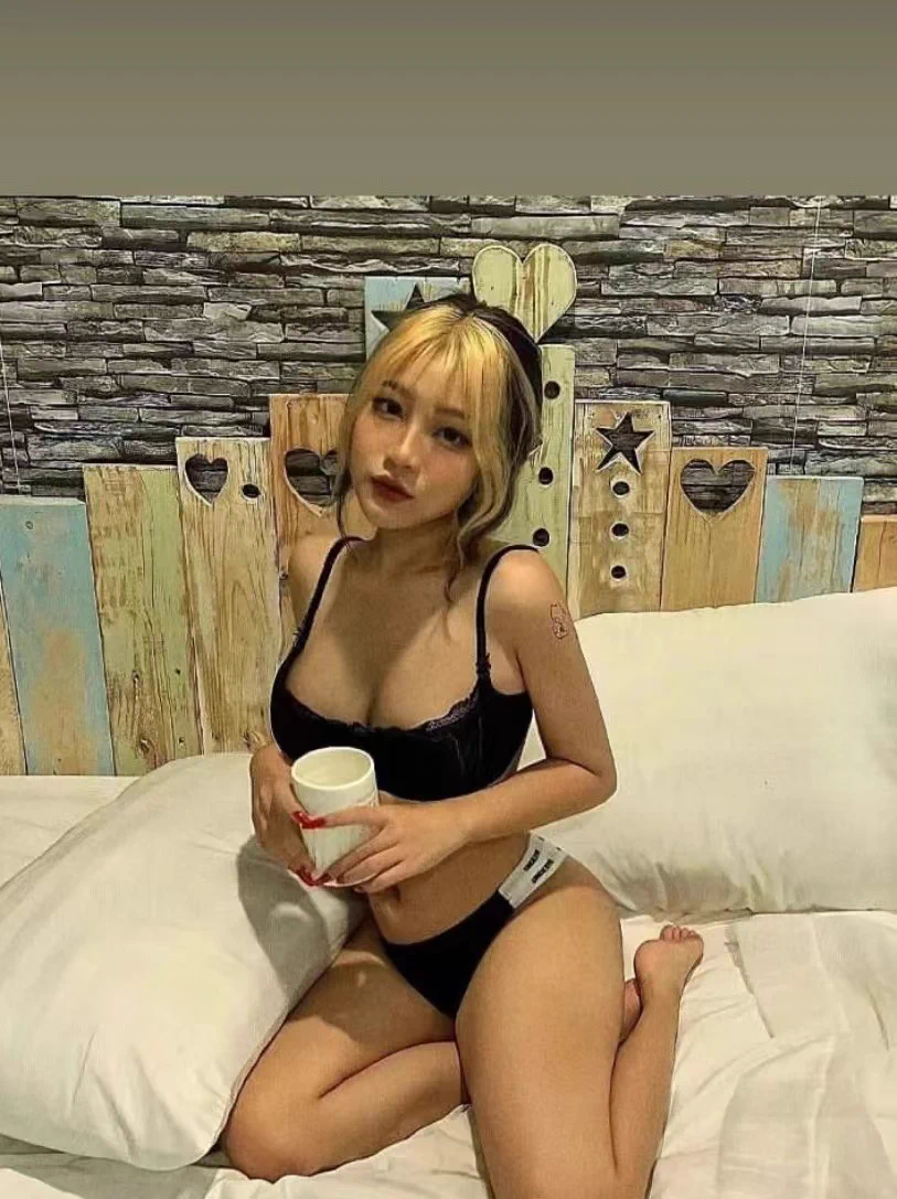 拍了私房 超性感，想要的点赞 记得只能自己看哦！#大奶子 #反差婊 https://t.co/KRtArawDJl