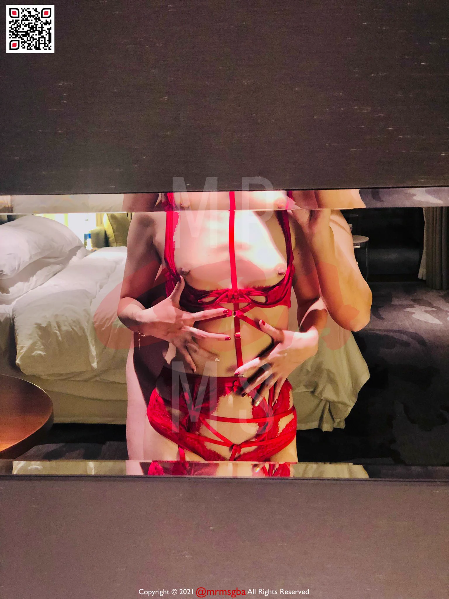 轻熟女的🦵🏻横看成林侧成峰，但嫂子不满意，返城第一件事就是去马场🐎 https://t.co/SroqFjTGwT