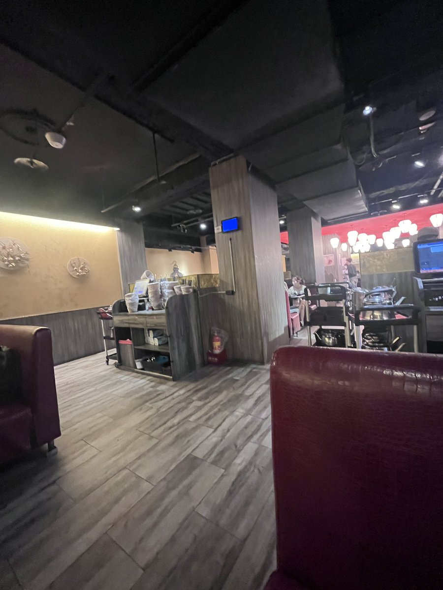 猜猜我在哪裡 https://t.co/uOgti0KxyN