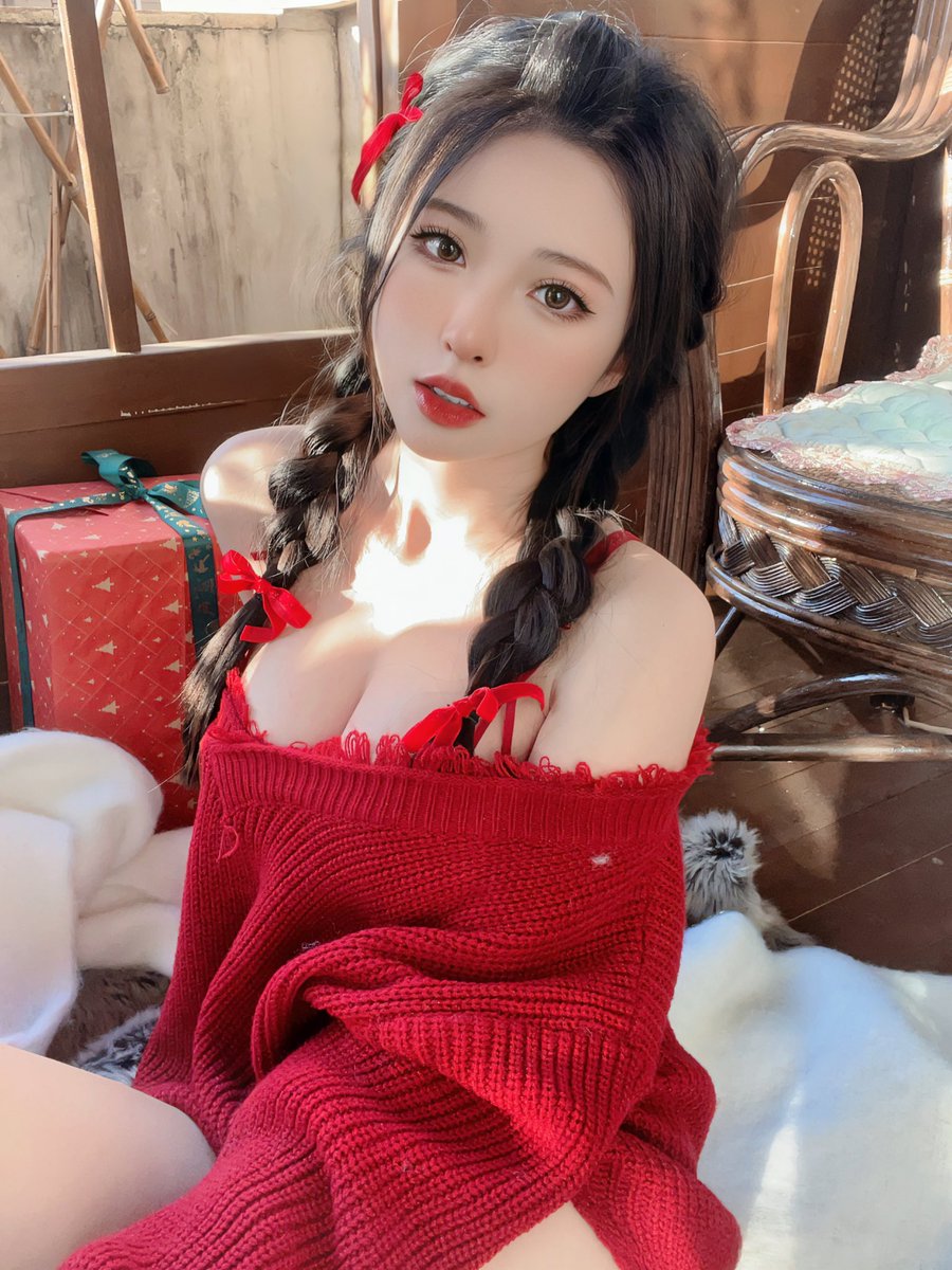 红色……也挺不错的 https://t.co/qJ5Qs5iZZg