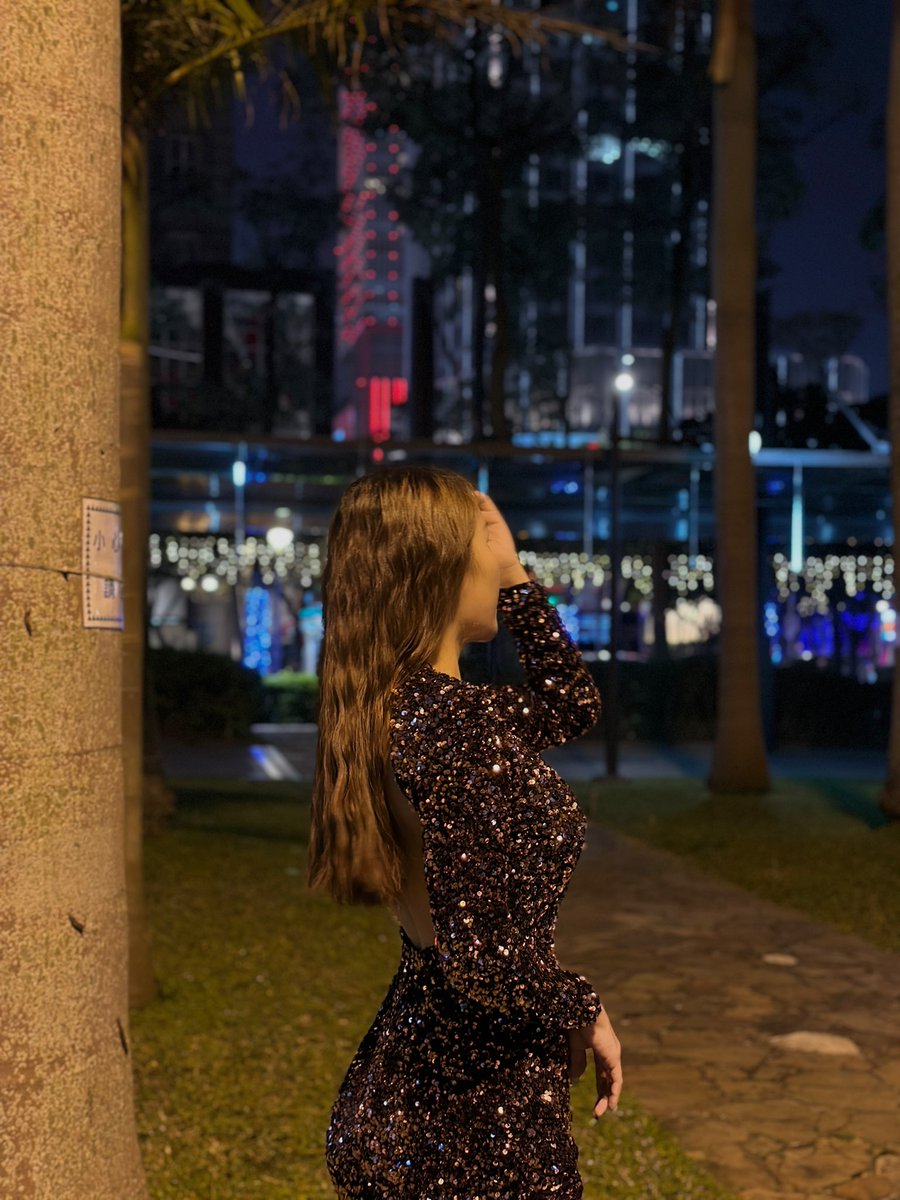 今天是閃到腰的OOTD https://t.co/dLcBHOIgn3