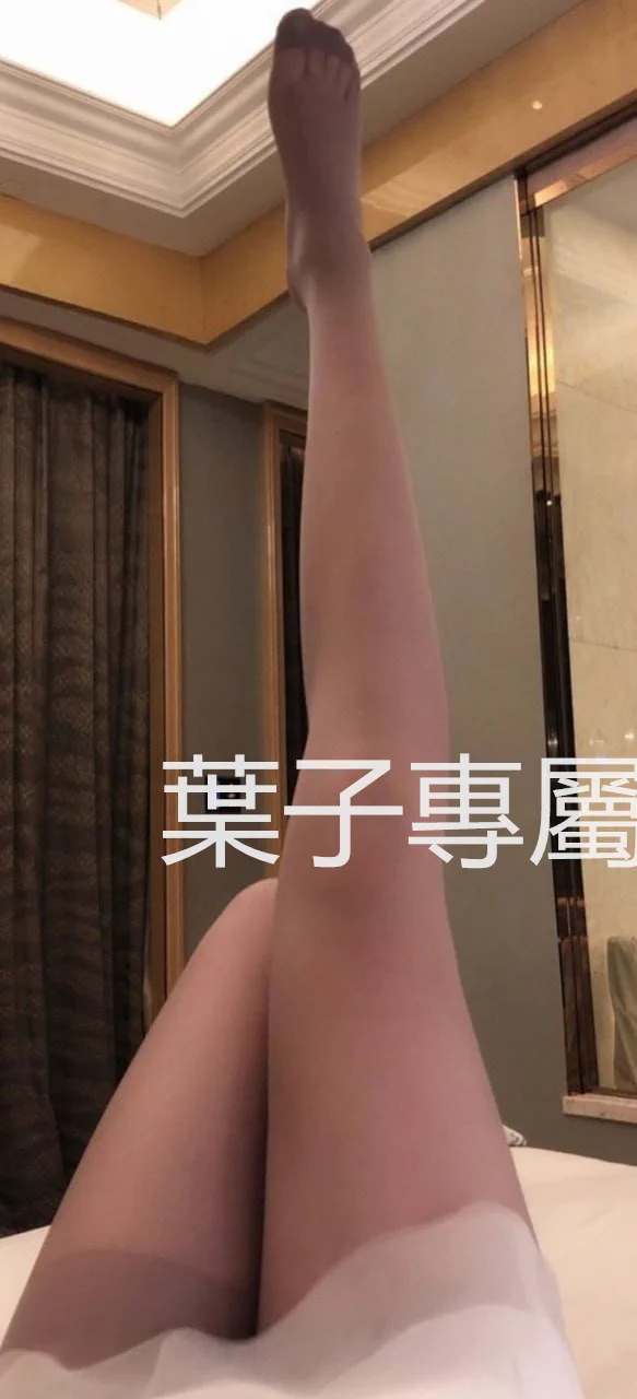 美腿絲襪 有誘惑到你嗎#騷葉子來了 https://t.co/QvQCjUxM8o