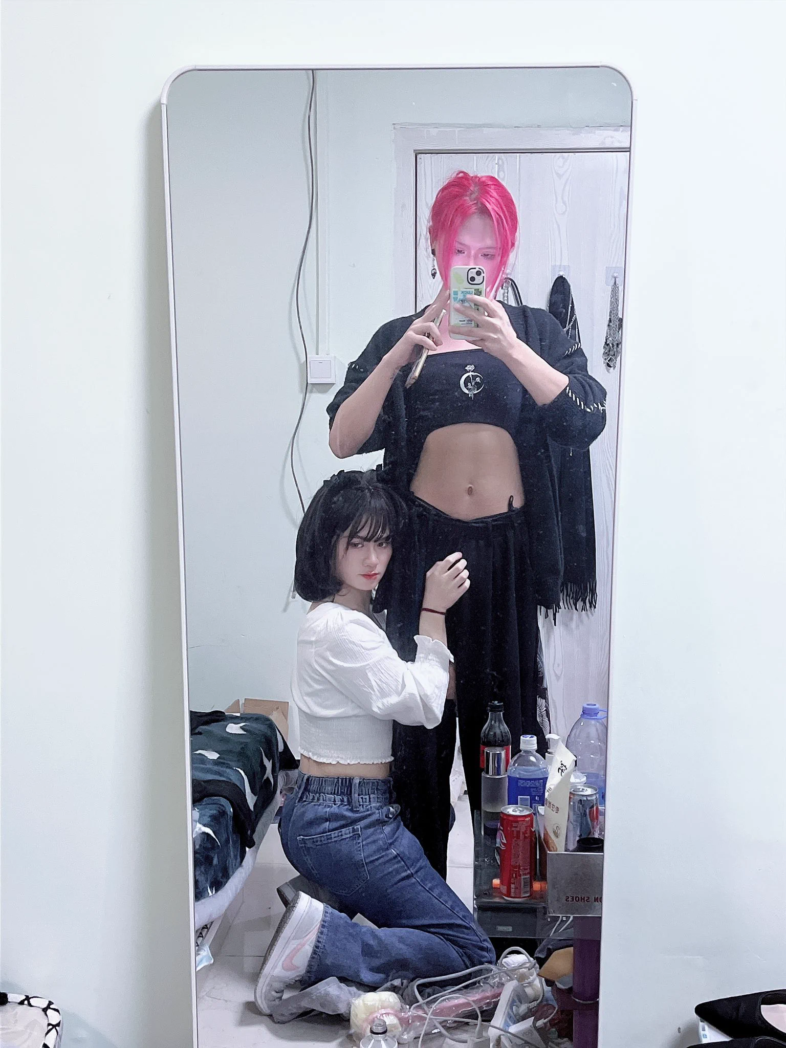 说了去撸猫就是去撸猫的，终于和大美女猫猫@tianyumaosama 见面了！谢谢猫猫的换头术，化妆技术太好了还有好多干货呜呜呜呜 https://t.co/Tmp6fkEEJj