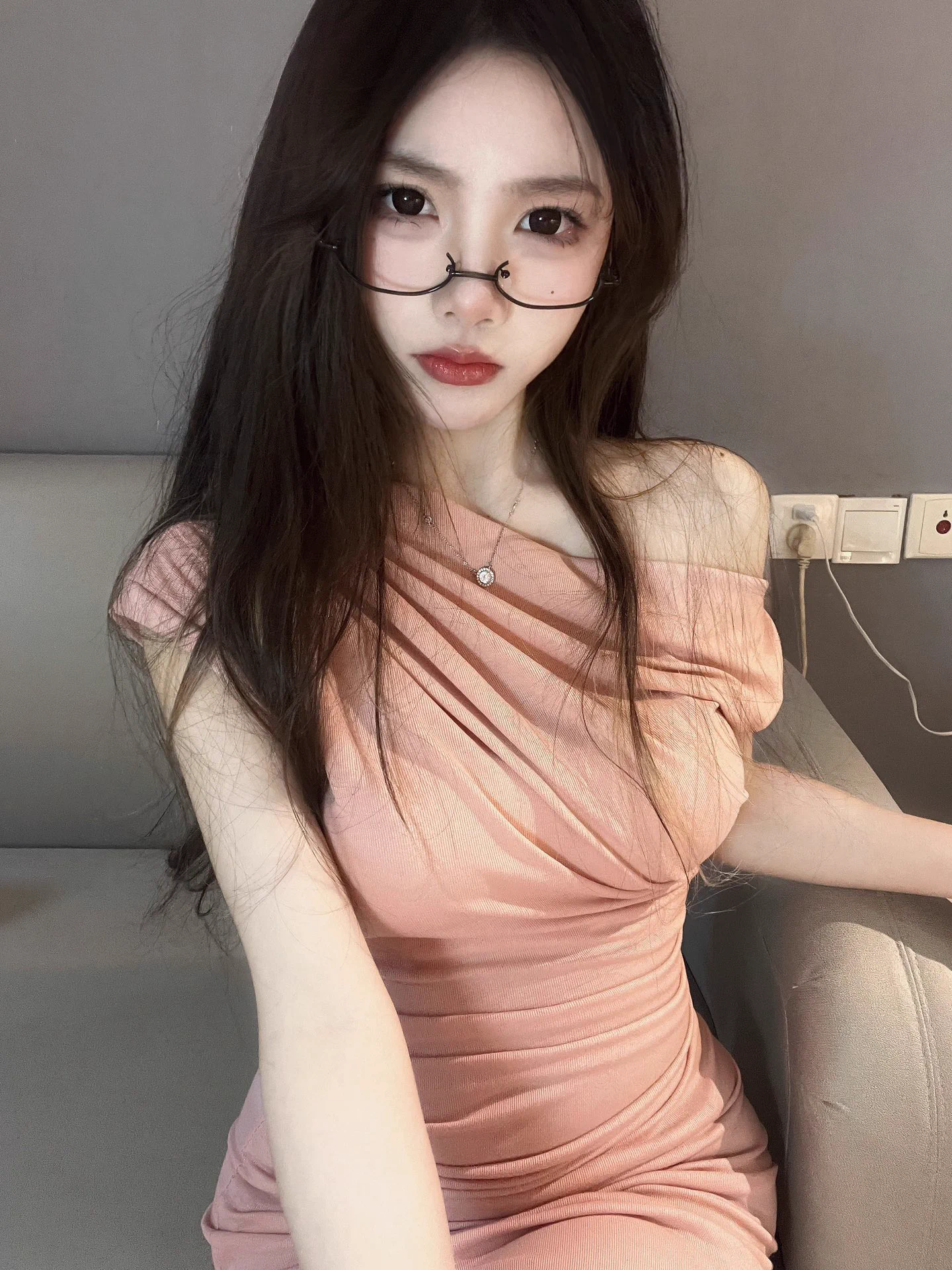 乖乖听老师的话，你想要什么都给你 https://t.co/C1rP22T65g