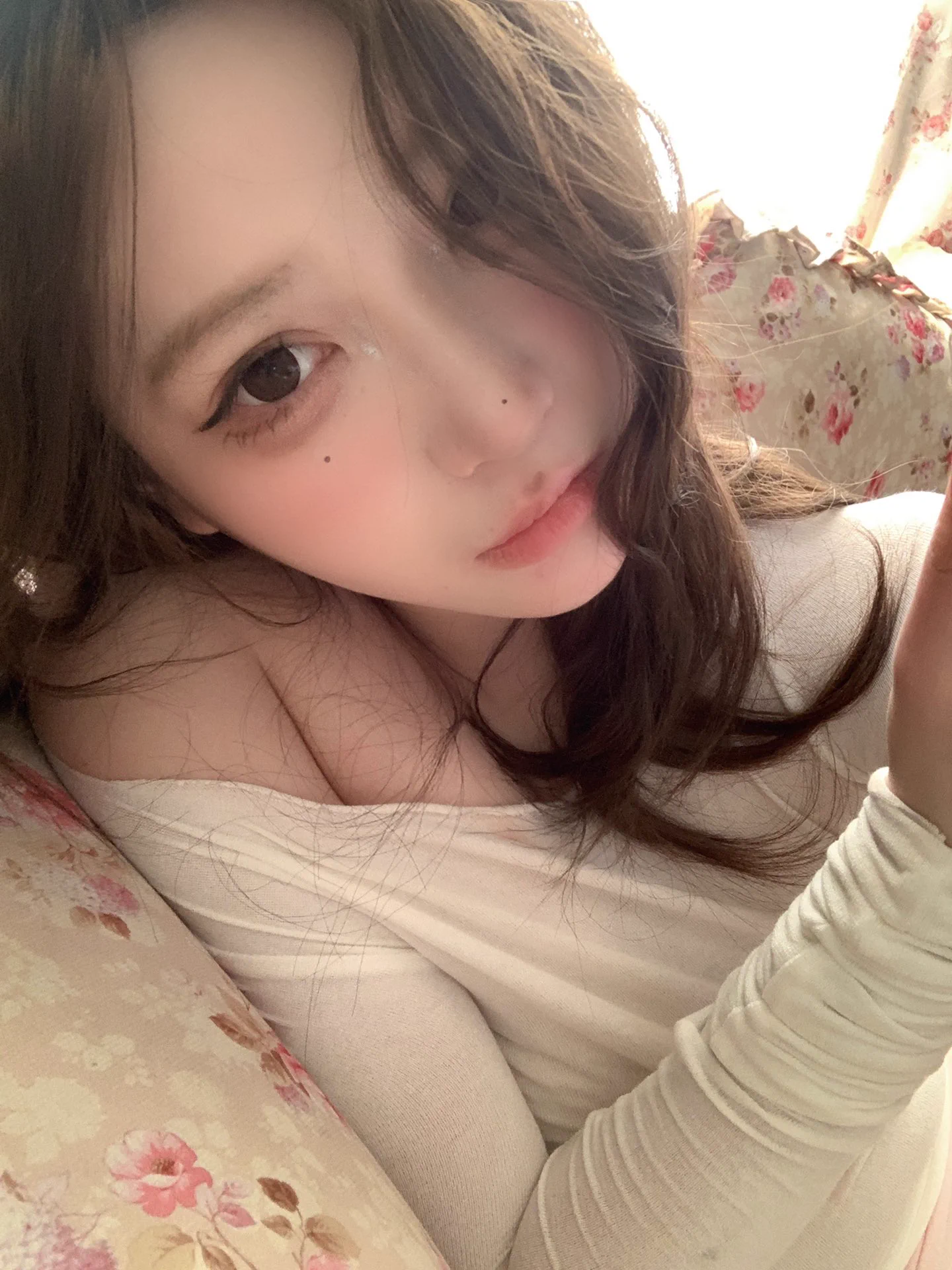 今天是三好女人，好饿好困好想睡觉 https://t.co/gJymJWSJEg