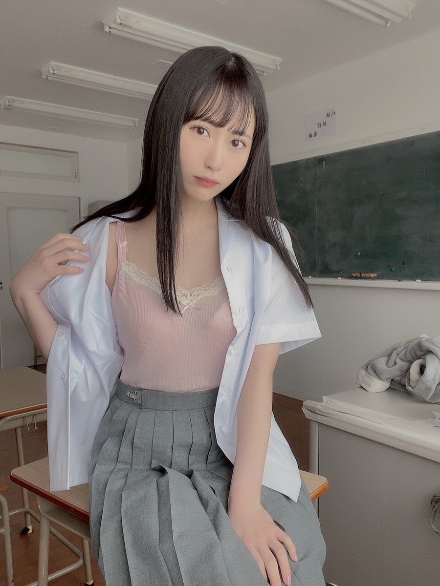 バレないように静かにしよーね❤︎ https://t.co/R0UK9e1Ad4