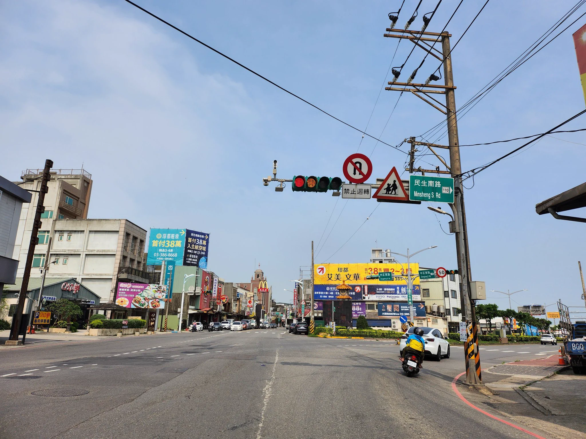 早上跑大園區唷！又要去廢墟晃晃啦 https://t.co/oHEGUTkGGP