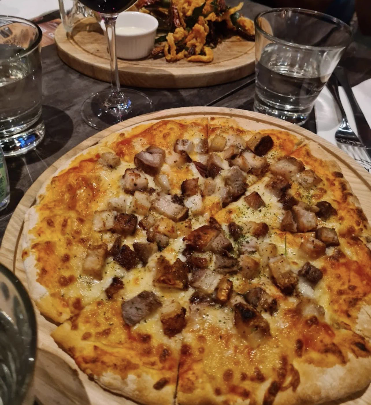 Happy lunch with @sultrymenu69_ @cccouple69 https://t.co/BTJWtZA3zg