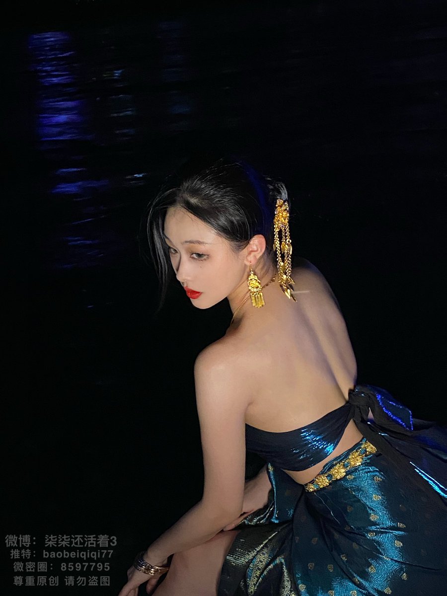 依山傍水（单眼皮的照片越修越少了🫡 https://t.co/dAt22Nvxrb