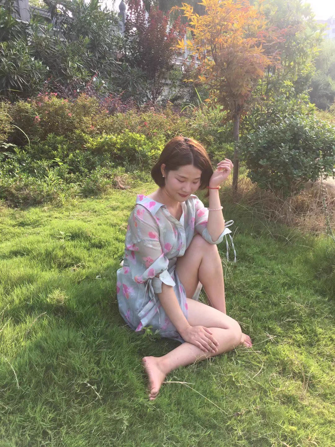带老婆出来踏个春，让她五一回娘家也不回，老妈已经不高兴了，唉 https://t.co/IyfX1KLvgV