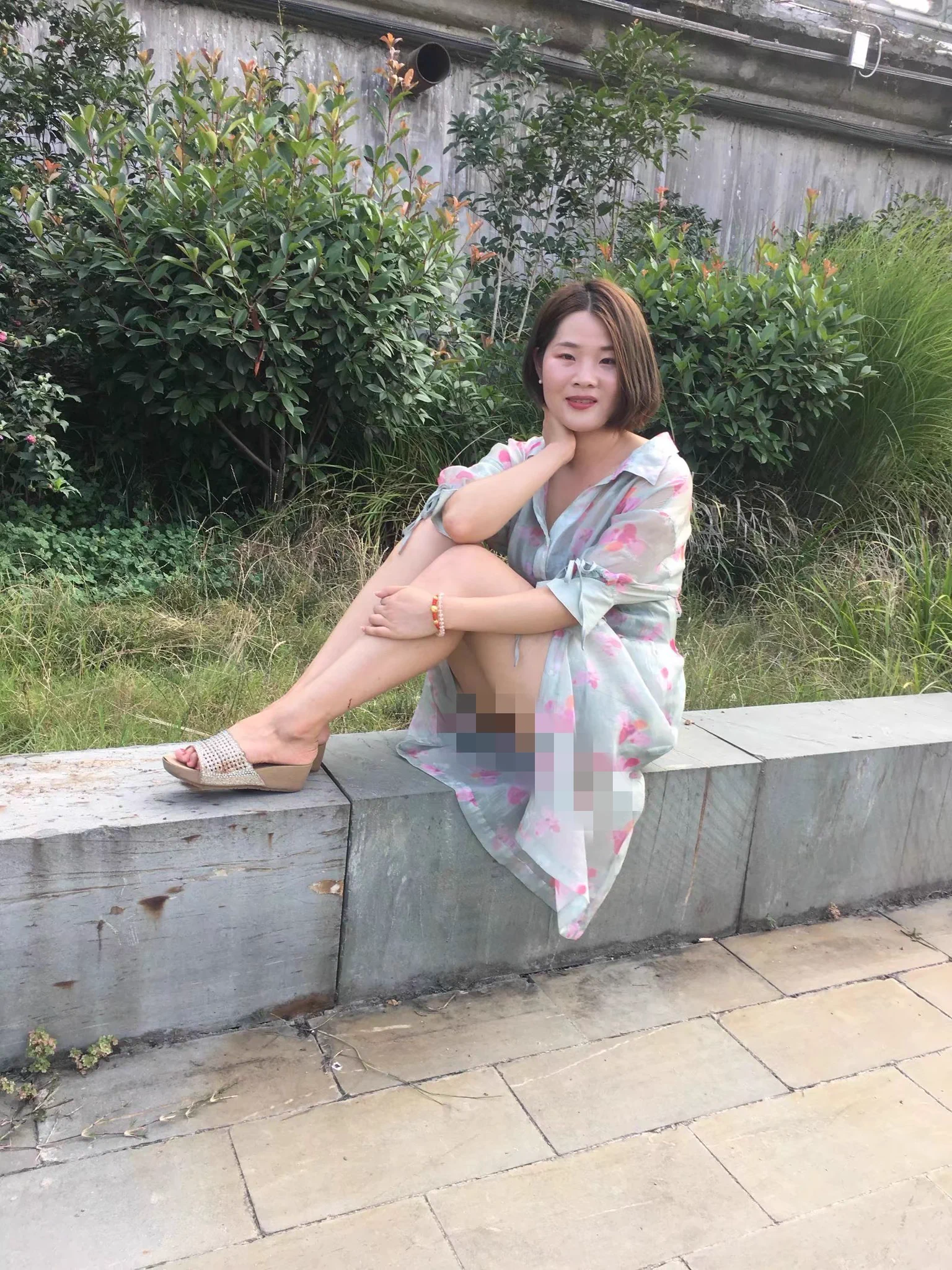 带老婆出来踏个春，让她五一回娘家也不回，老妈已经不高兴了，唉 https://t.co/IyfX1KLvgV