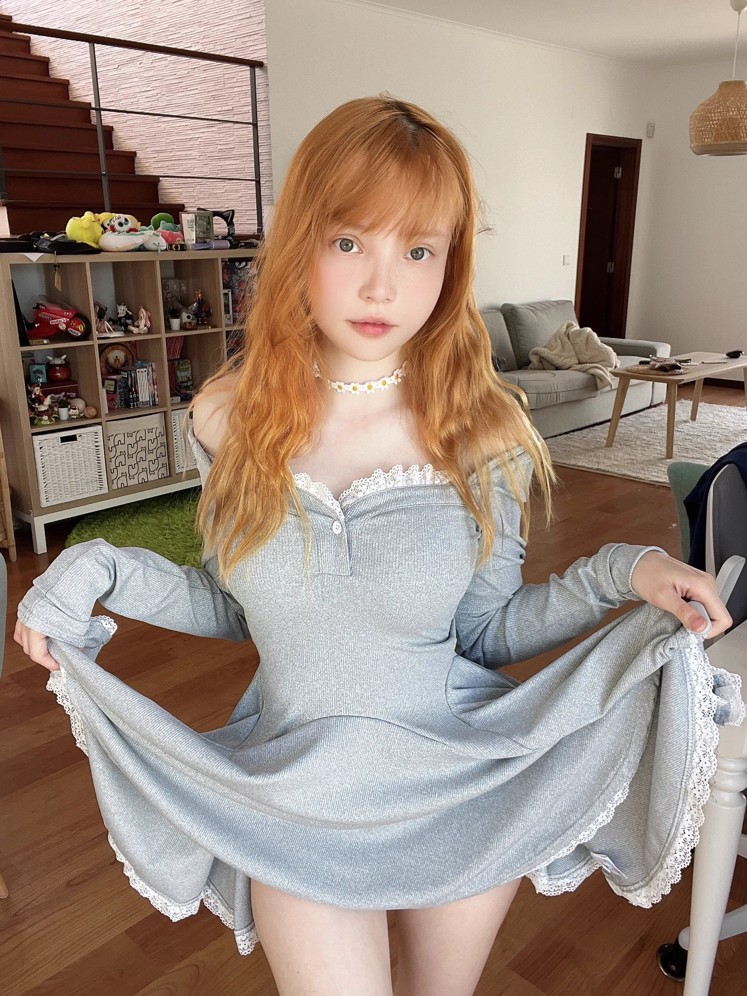 Do you like girls in dresses?
Or it’s too oldschool and too feminine? https://t.co/zDtsdVMnmq