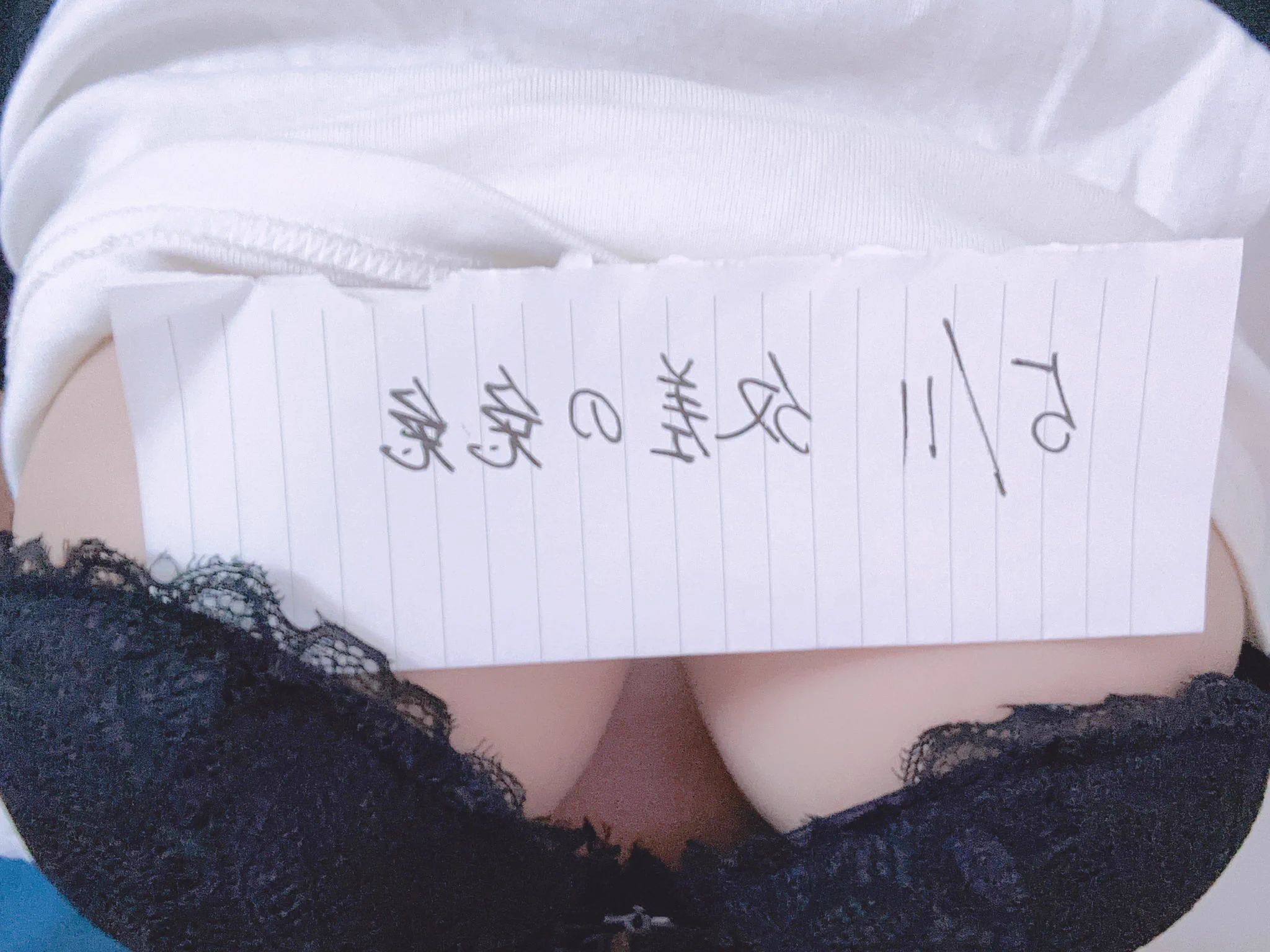 还不来和我聊天吗 5月20日的0.52不想要啦？（嘁 只能四张 剩下朋友圈(,,•́.•̀,,) https://t.co/fg4OVaGSwt