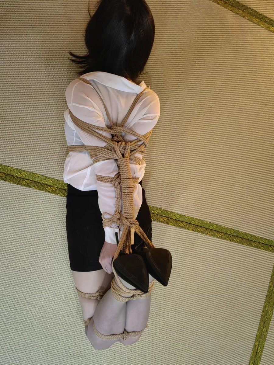 直臂驷马一组。 
@xinxinshengwu https://t.co/bZLYiJedzB