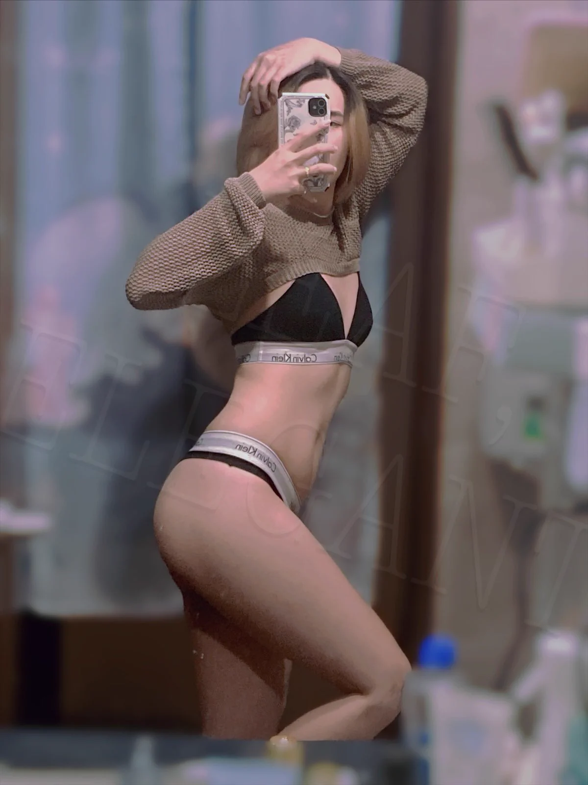 我要出門囉😈（還是會穿褲子啦😛 https://t.co/ds7YfUJZUr