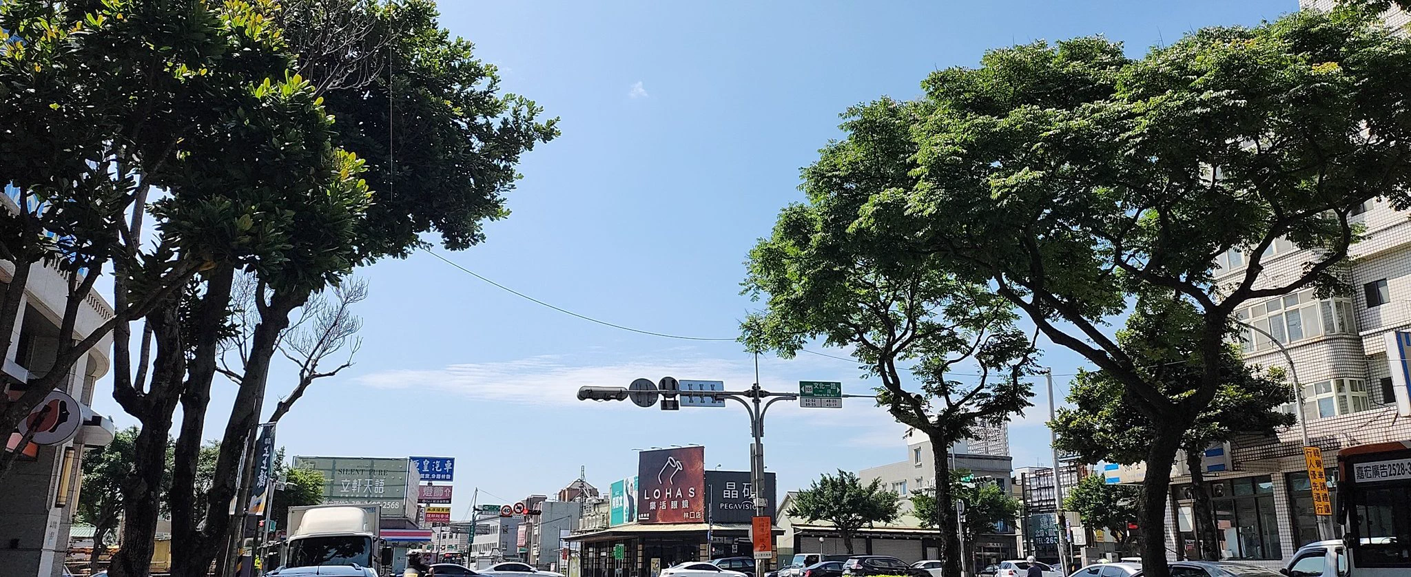 今天來霧之督！不知道今天又要忙到幾點才能回家 https://t.co/z4JBgrYWCI