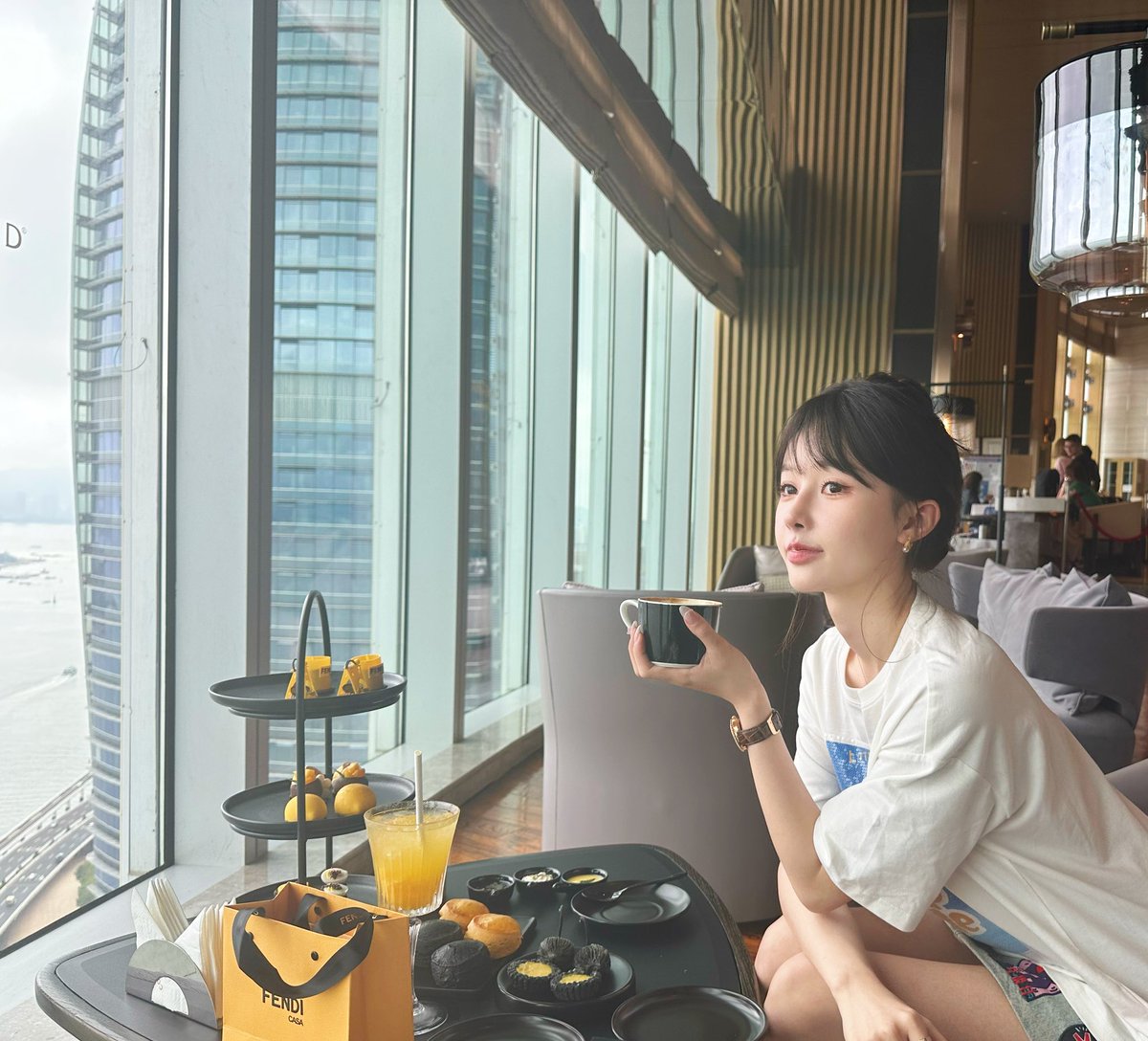 接下来的几天都在这里工作
厦门的小伙伴在吗🧐 https://t.co/ub4EIGCKtN