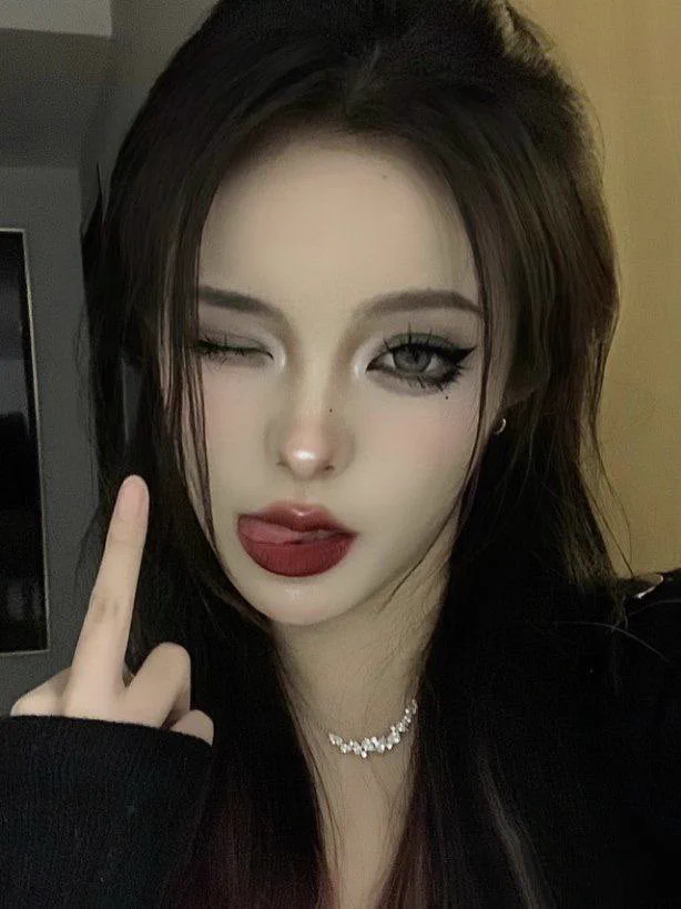 #盯射 #ahegao #阿黑颜 #翻白眼 #丧志 #母猪 #反差婊 #网红 #健身 #女神 #婊子 #高潮脸 #整容脸 #健身婊 #油脸 #名媛 #浓妆 #射屏 #粗口 #羞辱 #丧志 #聊骚 #磕炮 #1v1 #裸聊 #约炮 #SM 为什么看着脸坐几下就受不了呢？ https://t.co/W1plJTEJlM
