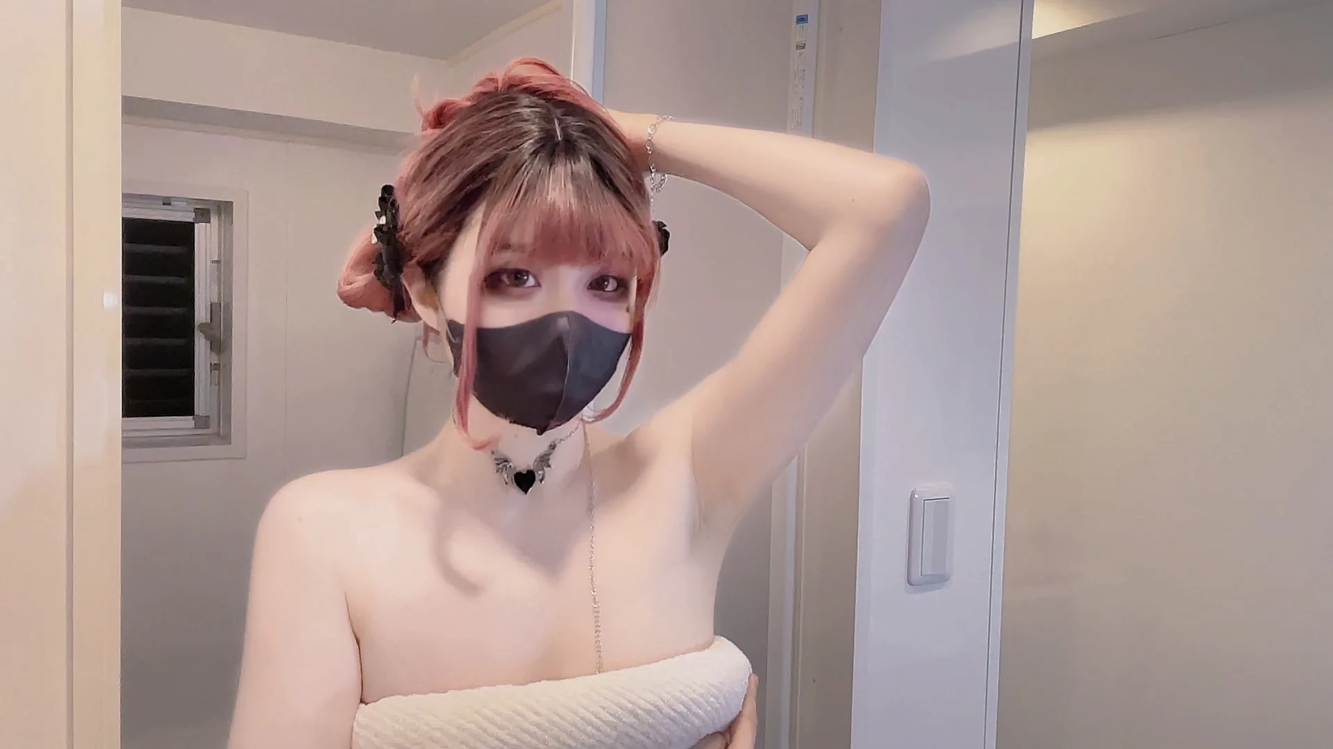 新作剧照预告，这一部主打的就是一个不---脱---鞋---🤣@xyberdolls@xybereum@xyberlabs https://t.co/D2IuowqAmQ