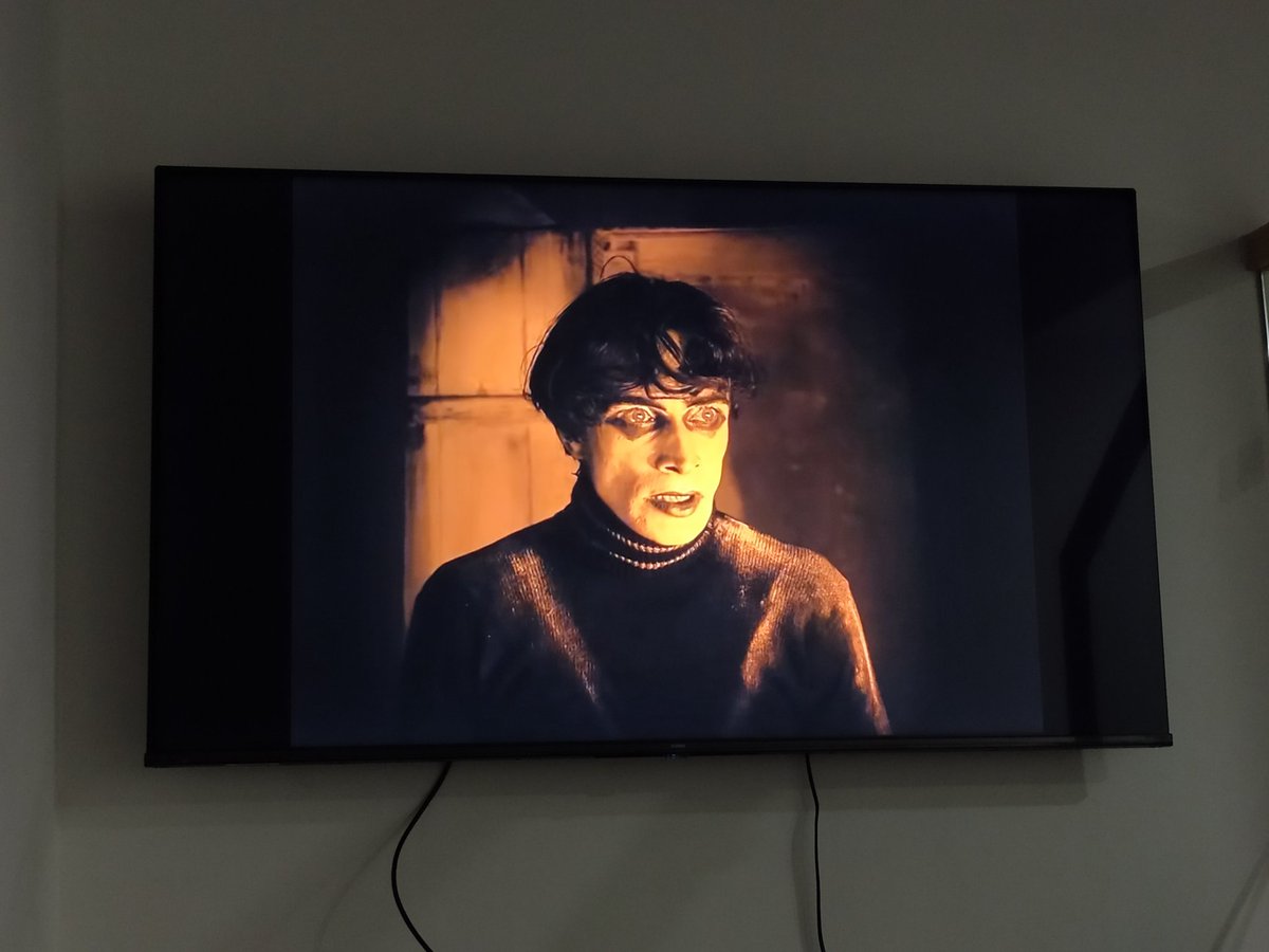 我真的好喜欢这部艺术品！！ https://t.co/0tlsqqi4qa