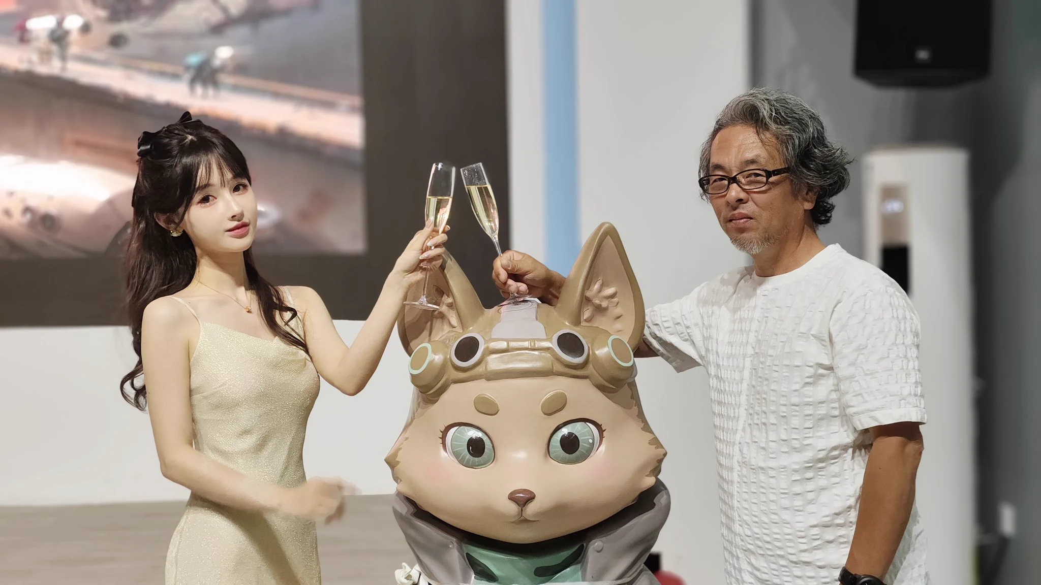今天在这里 遇见了可爱的福娃和他的创造家🥂 https://t.co/THZbb1BAwl