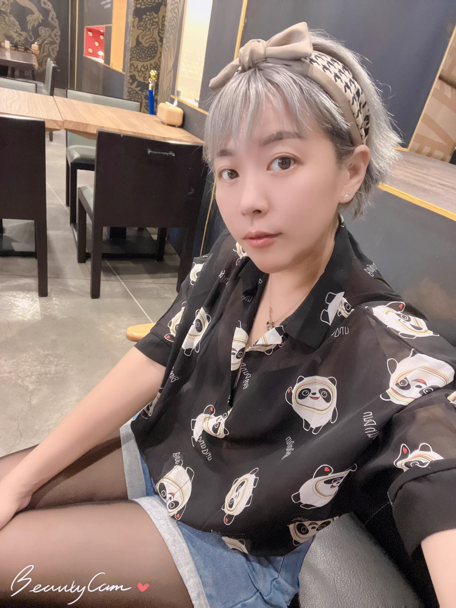 這次想說難得擺攤來北港就來拜一下財神爺爺，於是一下班就趕快來朝聖，也求財神爺爺讓我們求一個財寶箱回家，過程一切都超順利圓滿，拜完我的直覺告訴我去買張刮刮樂，我一向買彩卷中獎運偏低，但這次直接選一張，哦也買200中800元呢！開心😃果然有拜有保佑，希望財神爺爺能幫我們多賺點錢。 https://t.co/IW1gZDykJc