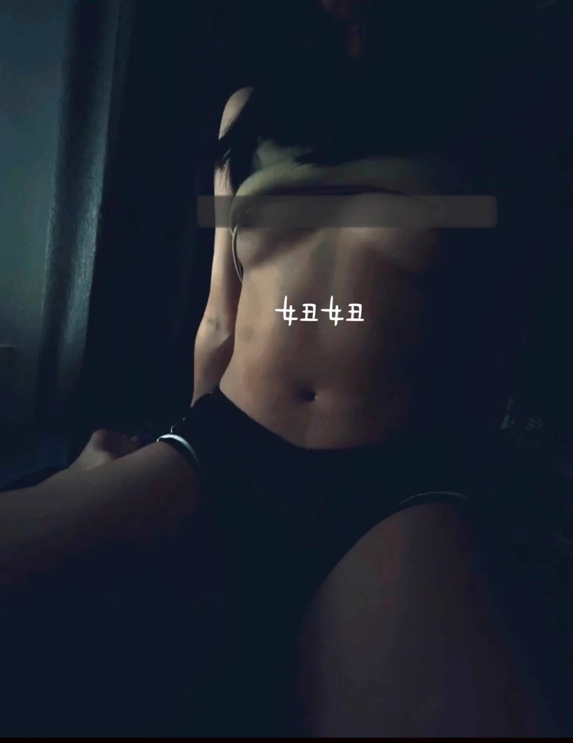 深夜放妞👍 https://t.co/cYwL1kEPrc