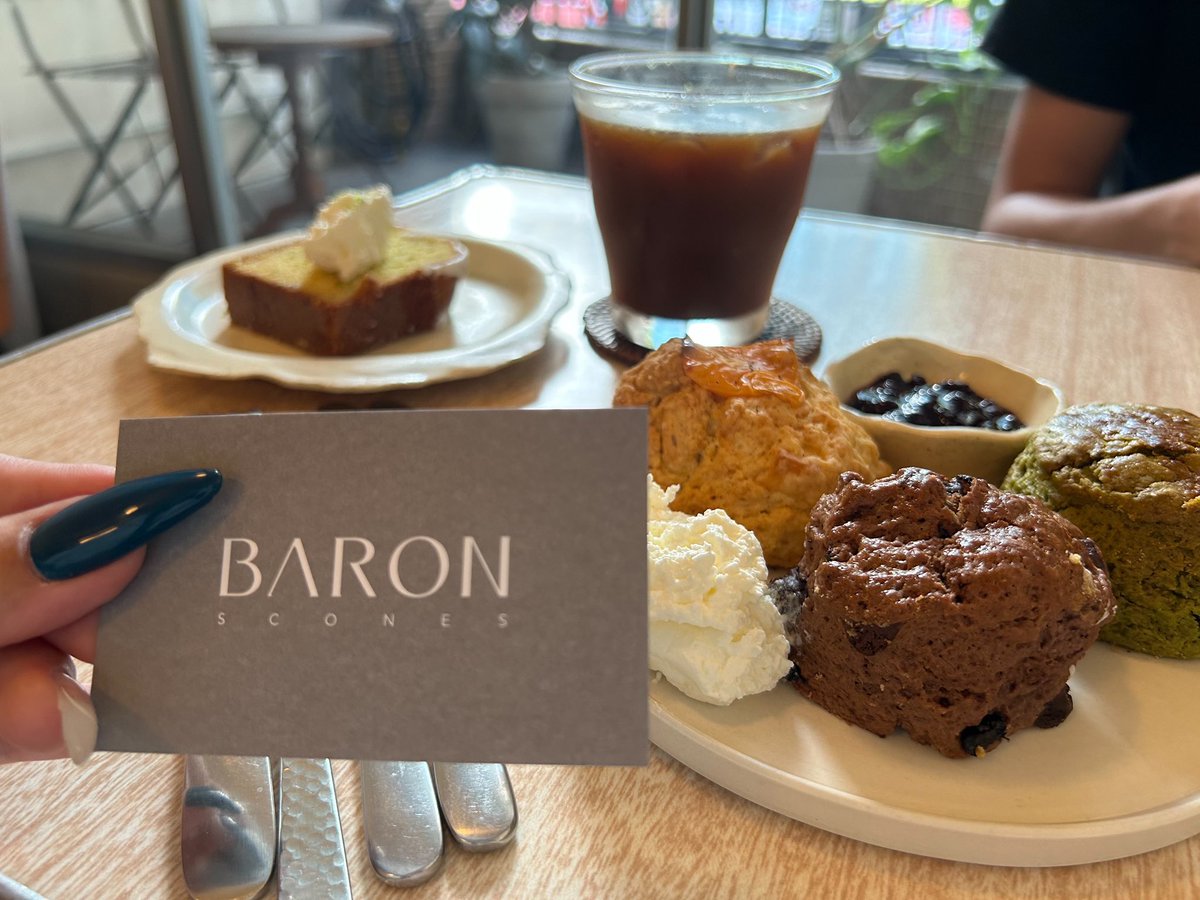 今日與妹子有約❤️❤️ https://t.co/0dgKeZluui