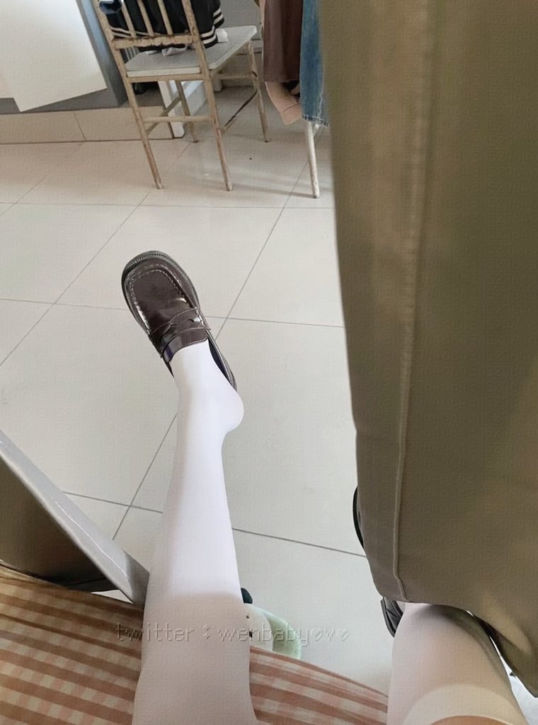 回学校了。。。 https://t.co/sGw2I13D9X