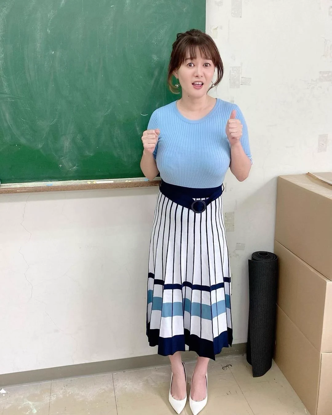 开朗活泼的老师 https://t.co/v7Ug9IUGUO