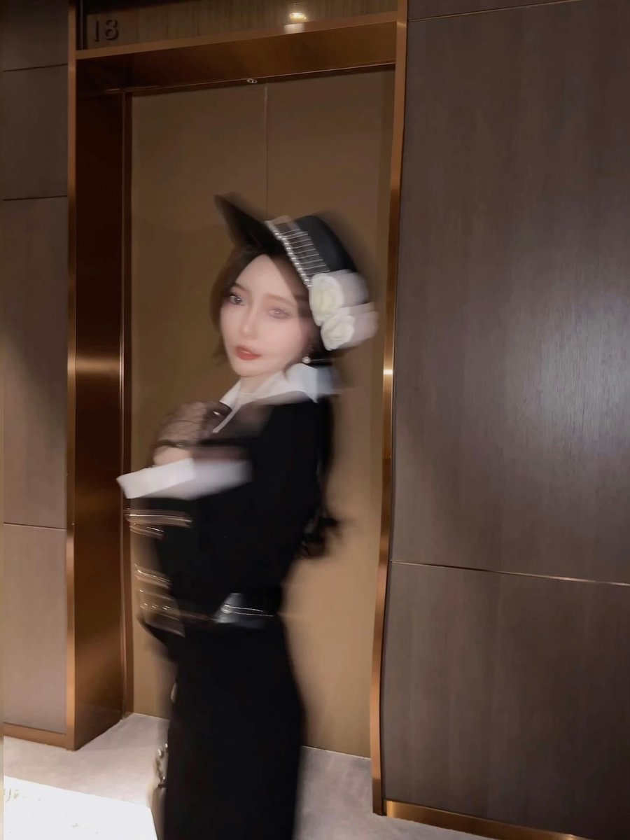 天生的尤物从不欲擒故纵 https://t.co/5XuXeHmi1L