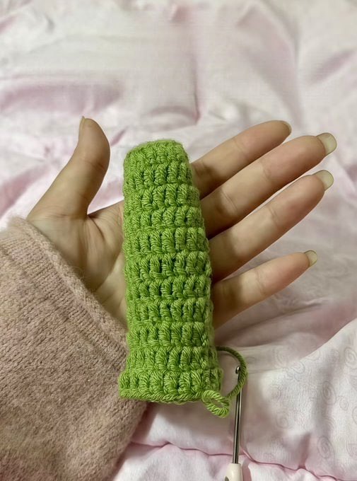 众所周知小毛蛋是靠着他的头套出名的，哈哈，大头小头都戴一个绿帽子，岂不是更好？？ https://t.co/7XYp0sAafq