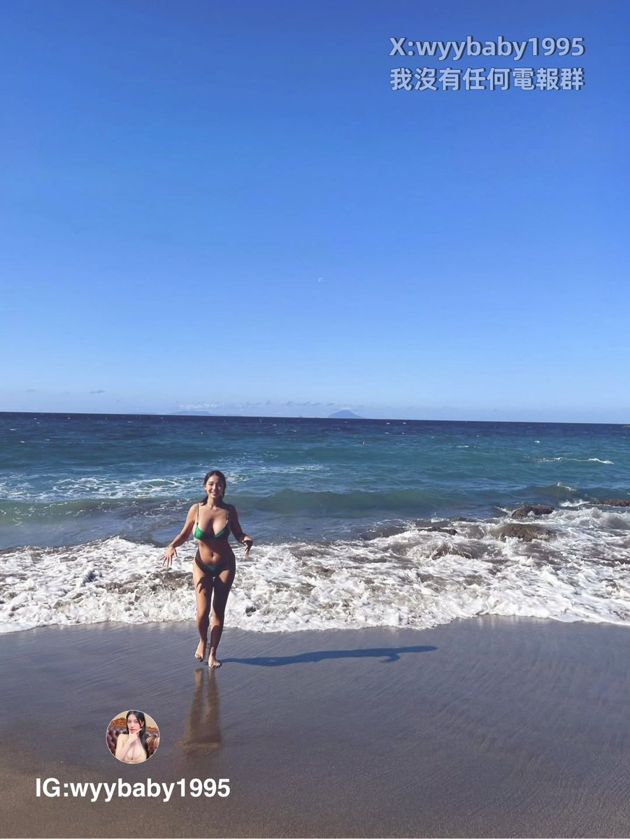 去年在日本被曬成小黑炭（身上有比基尼曬痕那種）
結果被好幾個朋友說很色….
是色在哪？🙄🙄🙄 https://t.co/RU6OdMmnhk