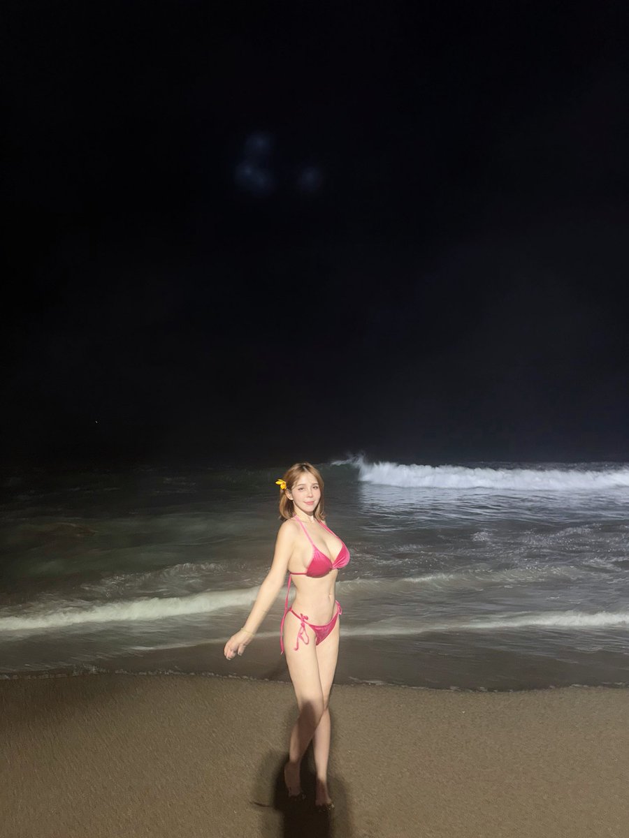 晚風吹過，海浪替我把今天的煩惱都帶走 🌊 https://t.co/9n8TDpuhBE