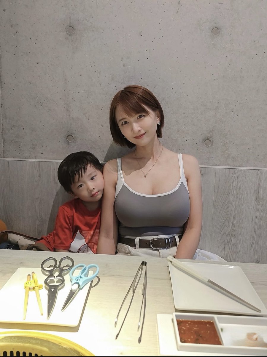 我的寬寬大寶貝五歲了🎂✨希望你繼續健康平安、快快樂樂地長大💞「一天很長，一年卻很短」這句話成為媽媽之後真的開始深刻體會啊。 https://t.co/O5CVeDOa39