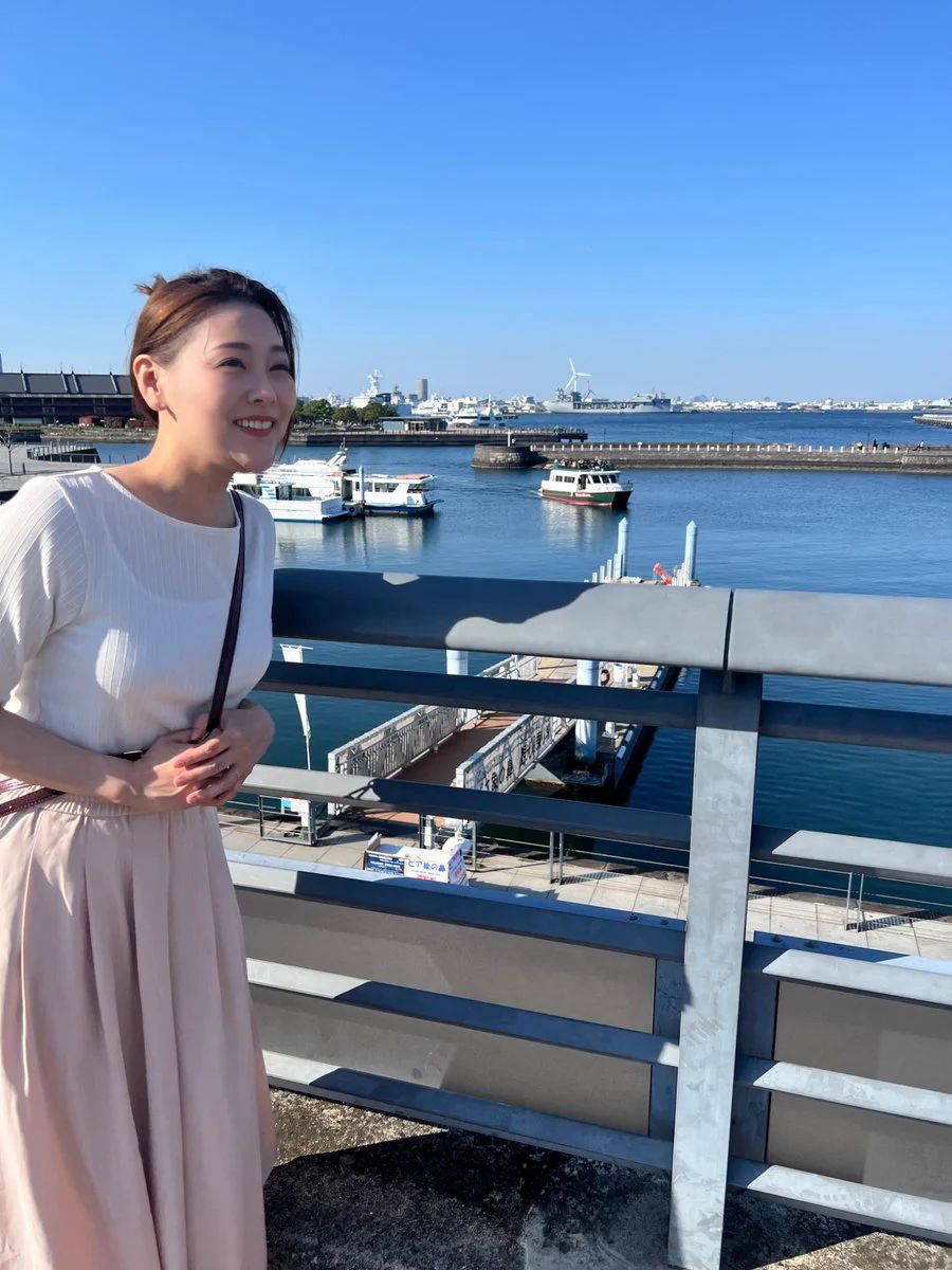 通りすがりの方に船とかフェリーの豆知識教えられて会話してる様子です😄 https://t.co/1GHcAu6gag