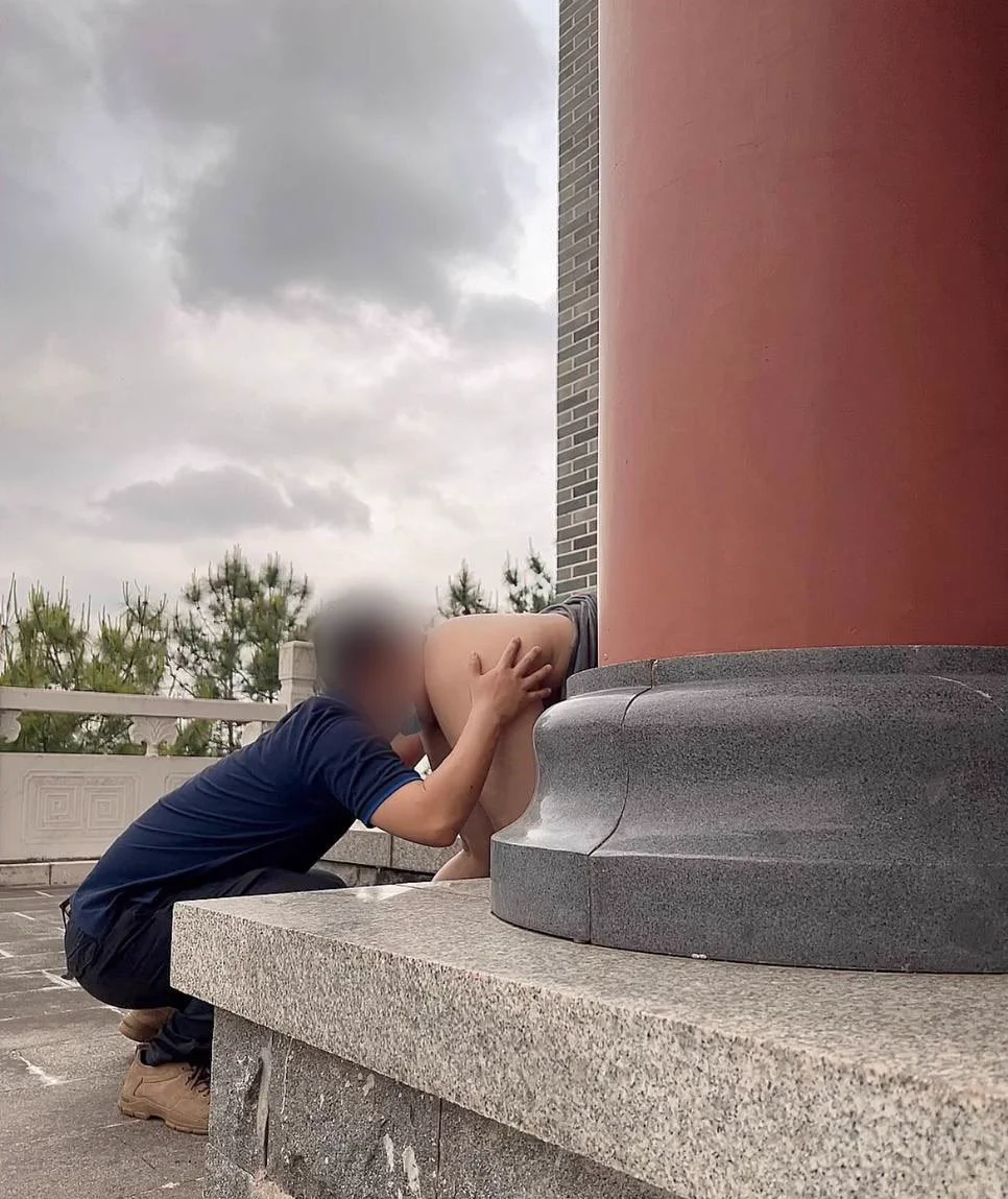 宝宝们加加油呀粉丝一直卡在27.8w🥹
破28万粉丝更新新剧情，公园漏出吃贝贝➕人前做爱💦💦你值得拥有！！！ https://t.co/RbHkdILuQA