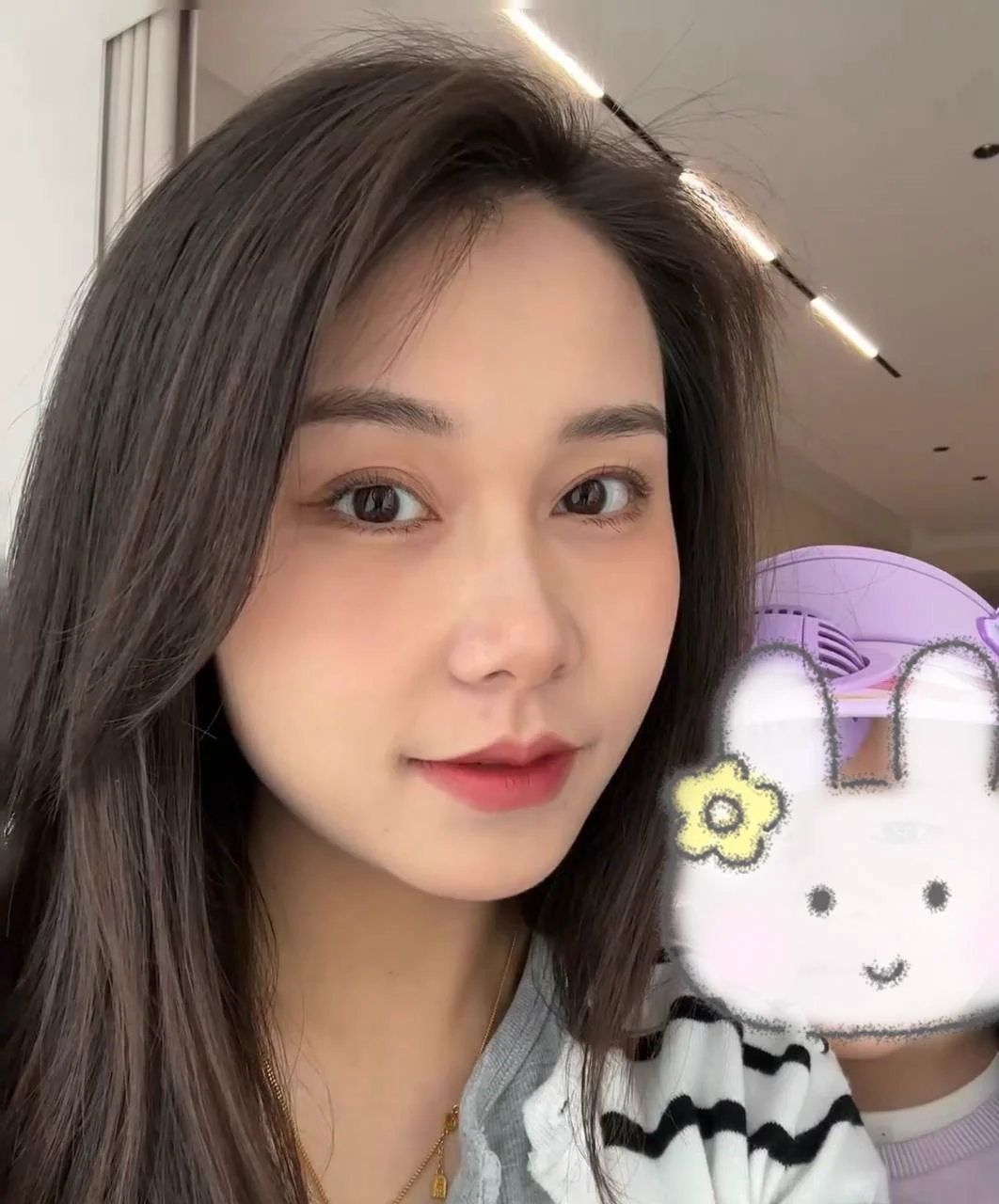 其实怀孕的时候，也不会觉得自己不好看…  

反而隆起的肚子，涨起的乳房，让男人更有性欲了，自己那时候欲望也很强烈，瞎拍了蛮多孕照做纪念…   

现在成少妇了，但是好像性欲更强烈了，这可怎么办？ https://t.co/BVMXATHivM