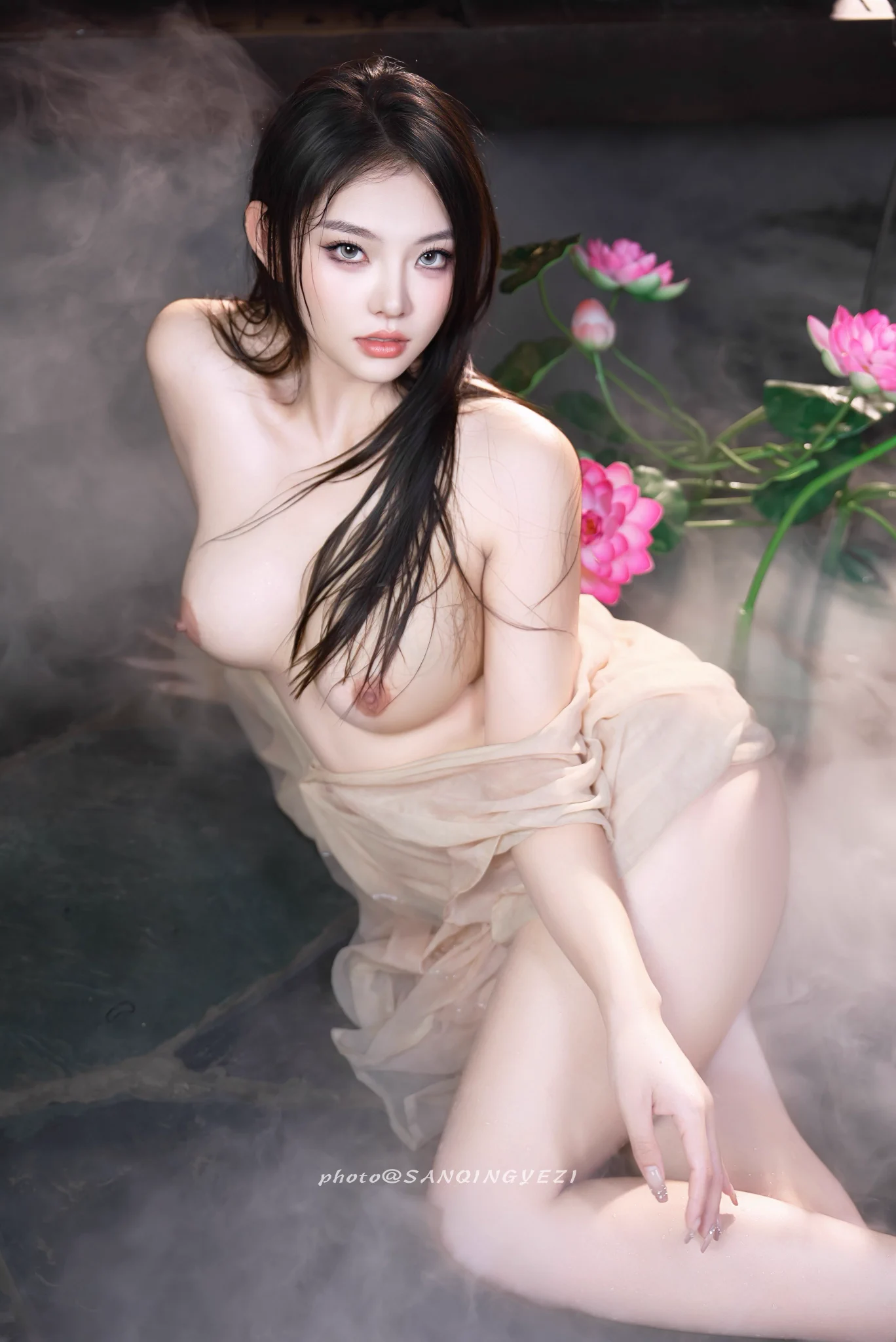 喜欢肉腿的集合一下，就单纯好奇是喜欢筷子腿的多还是肉腿的多
👱🏻‍♀️@DongAn5777 
@MitsumeDoji 
@Xiaoxiaofoer 
@ToukaYuan https://t.co/RaYGAtVjdk