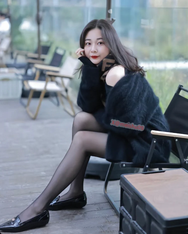 开始以为你是不懂爱的人，后来才发现只是你不爱我… https://t.co/vLuZV2sKrx