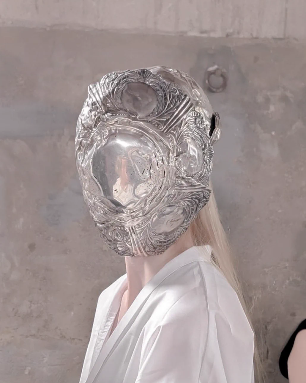 backstage at maison margiela autumn couture 2025 https://t.co/3xrKNlLmRn