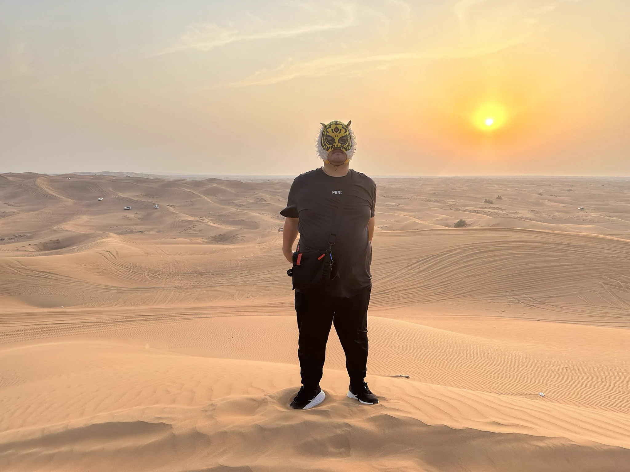 Today is my birthday. I would be very happy if I could see your tits. Thank you.

本日は私の誕生日です。おっぱいを見ることができれば、とても嬉しいです。お願いします。

那個⋯今天是我生日，希望能看到一些歐派，拜託大家了，拜託大家了。 https://t.co/yWXQqIWM71